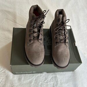 NWT in original box Timverlands leather boots